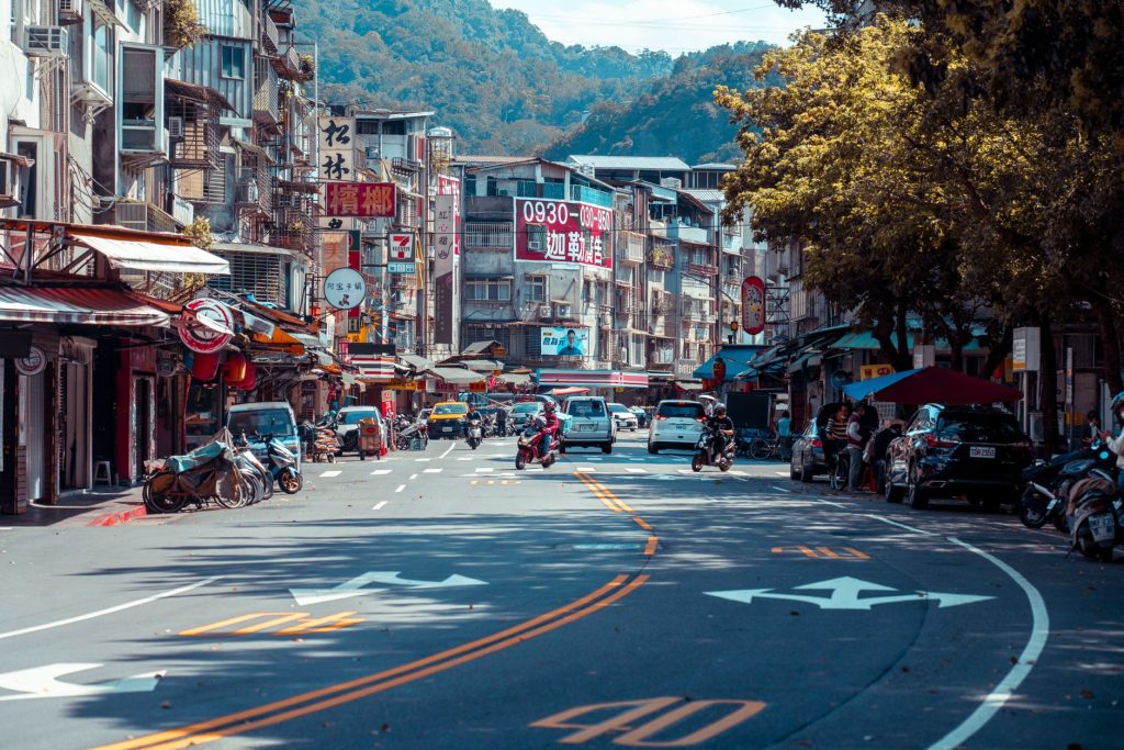 The Rise of Luxury Property Investments in Hong Kong: Trends and Hotspots